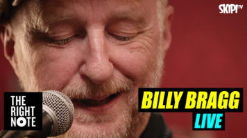 Billy Bragg Live on The Right Note